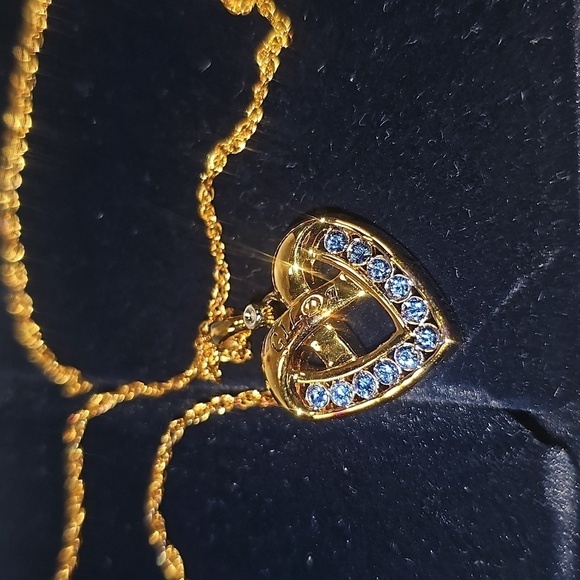 Danbury Mint Stamped with Rhinestones Necklace NWT - Picture 1 of 11
